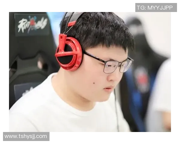 DOTA2力量排名更新FPX战队再创辉煌成就引发热议